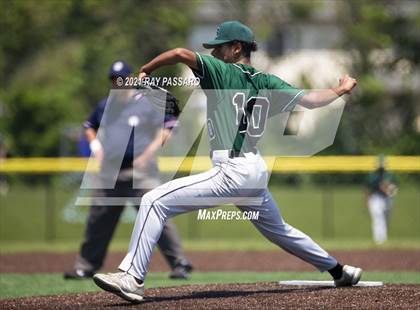 Thumbnail 2 in Brentwood vs William Floyd photogallery.