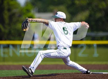 Thumbnail 1 in Brentwood vs William Floyd photogallery.