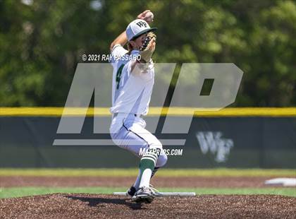Thumbnail 3 in Brentwood vs William Floyd photogallery.