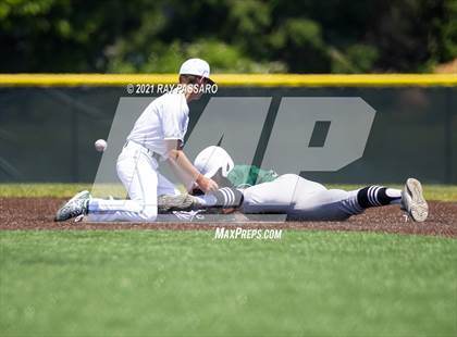 Thumbnail 2 in Brentwood vs William Floyd photogallery.