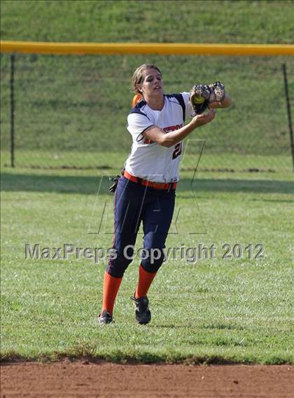 Thumbnail 2 in Roane County vs Gibbs (Foothills Classic) photogallery.