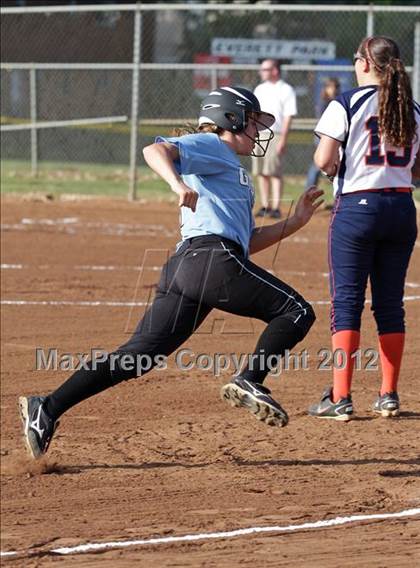Thumbnail 2 in Roane County vs Gibbs (Foothills Classic) photogallery.