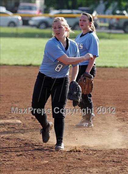 Thumbnail 3 in Roane County vs Gibbs (Foothills Classic) photogallery.