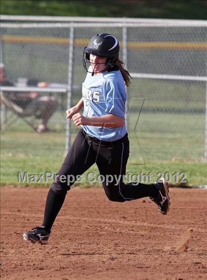 Thumbnail 2 in Roane County vs Gibbs (Foothills Classic) photogallery.