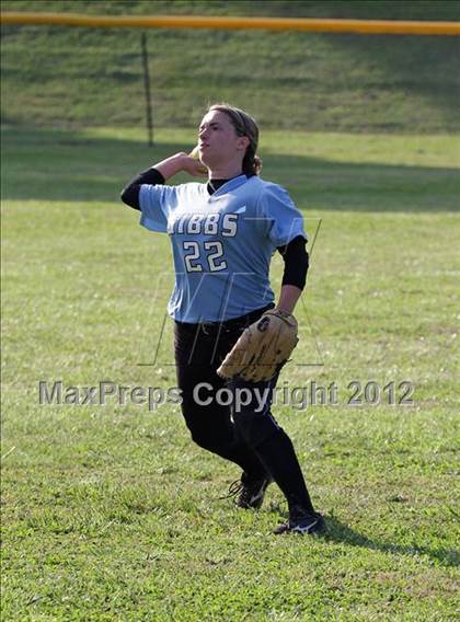 Thumbnail 2 in Roane County vs Gibbs (Foothills Classic) photogallery.