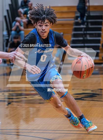 Thumbnail 1 in Kailua vs Moanalua (OIA D1 Semifinal) photogallery.