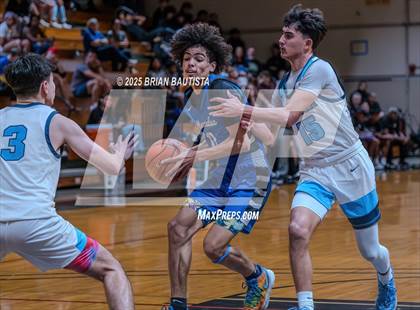 Thumbnail 3 in Kailua vs Moanalua (OIA D1 Semifinal) photogallery.