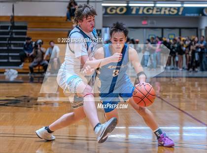 Thumbnail 1 in Kailua vs Moanalua (OIA D1 Semifinal) photogallery.