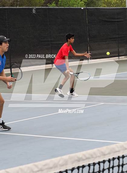 Thumbnail 2 in UIL 6A Tennis Boys and Mixed Doubles Semifinal photogallery.