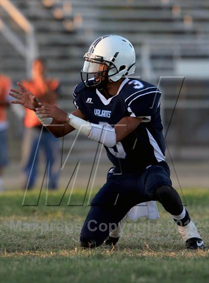 Thumbnail 1 in St. Genevieve vs. Hamilton photogallery.