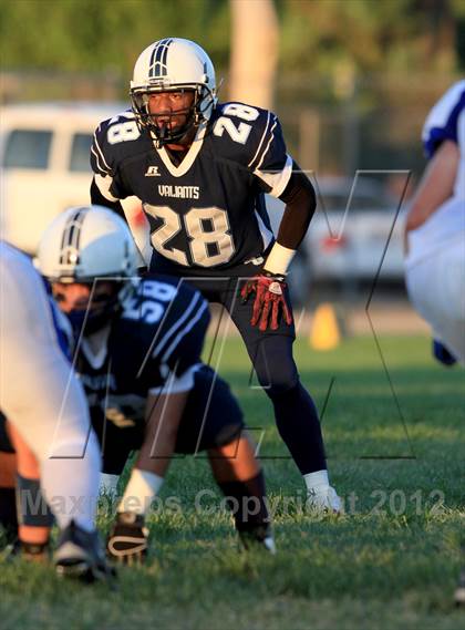 Thumbnail 3 in St. Genevieve vs. Hamilton photogallery.