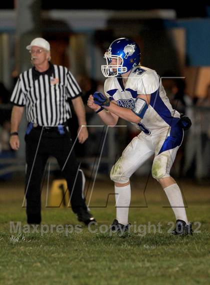 Thumbnail 3 in St. Genevieve vs. Hamilton photogallery.