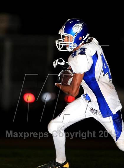 Thumbnail 3 in St. Genevieve vs. Hamilton photogallery.