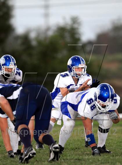 Thumbnail 3 in St. Genevieve vs. Hamilton photogallery.