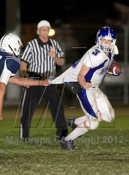 Thumbnail 1 in St. Genevieve vs. Hamilton photogallery.
