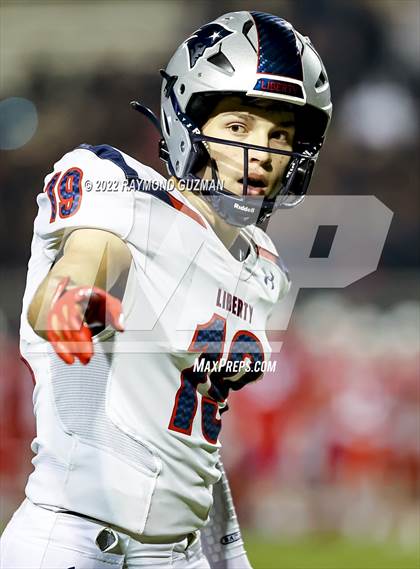 Thumbnail 2 in Liberty @ Buchanan (CIF CS D1 - SEMIFINALS) photogallery.