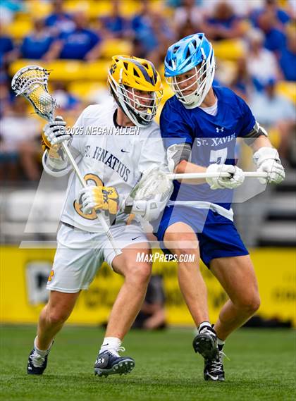 Thumbnail 3 in St. Ignatius vs. St. Xavier (OHSAA Division 1 Final) photogallery.