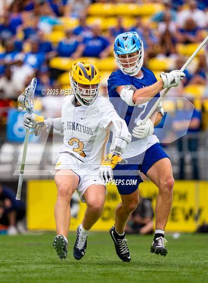Thumbnail 2 in St. Ignatius vs. St. Xavier (OHSAA Division 1 Final) photogallery.