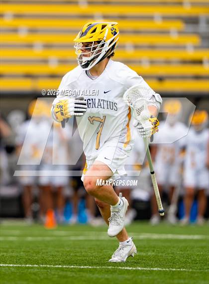 Thumbnail 3 in St. Ignatius vs. St. Xavier (OHSAA Division 1 Final) photogallery.