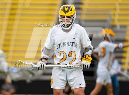 Thumbnail 2 in St. Ignatius vs. St. Xavier (OHSAA Division 1 Final) photogallery.