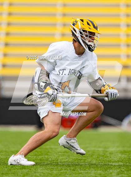 Thumbnail 3 in St. Ignatius vs. St. Xavier (OHSAA Division 1 Final) photogallery.