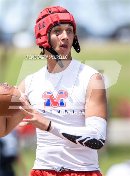 Thumbnail 2 in Mountain View vs. Chandler Team B (GBAC 7-on-7) photogallery.