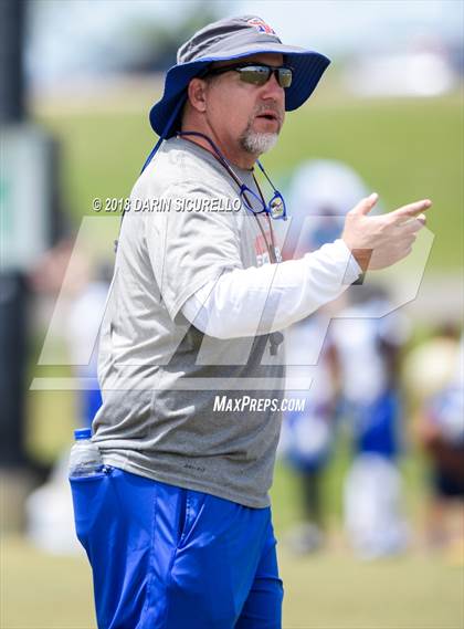 Thumbnail 1 in Mountain View vs. Chandler Team B (GBAC 7-on-7) photogallery.