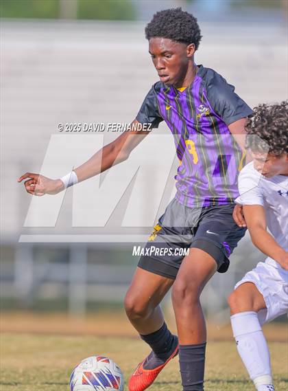 Thumbnail 3 in JV: Hoggard @ Jack Britt photogallery.