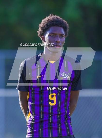 Thumbnail 3 in JV: Hoggard @ Jack Britt photogallery.