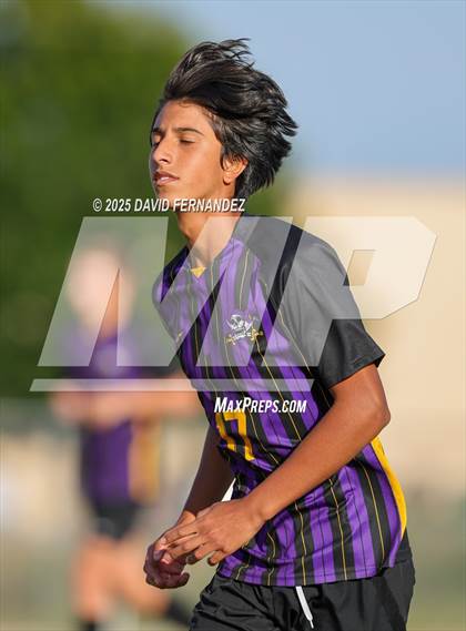 Thumbnail 2 in JV: Hoggard @ Jack Britt photogallery.