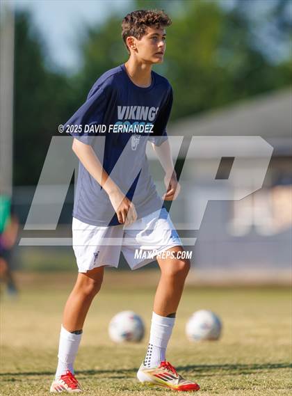 Thumbnail 1 in JV: Hoggard @ Jack Britt photogallery.