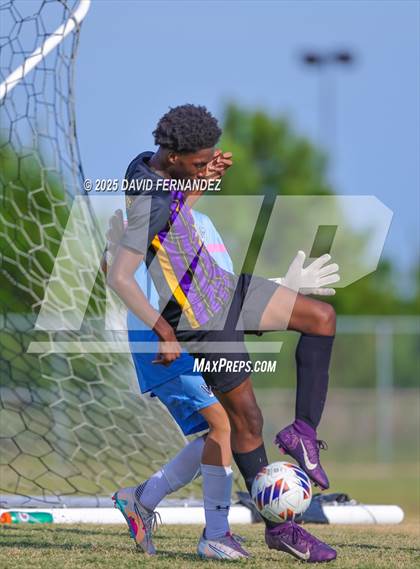 Thumbnail 1 in JV: Hoggard @ Jack Britt photogallery.