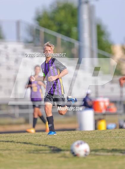 Thumbnail 1 in JV: Hoggard @ Jack Britt photogallery.