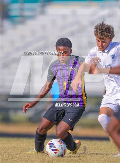 Thumbnail 3 in JV: Hoggard @ Jack Britt photogallery.