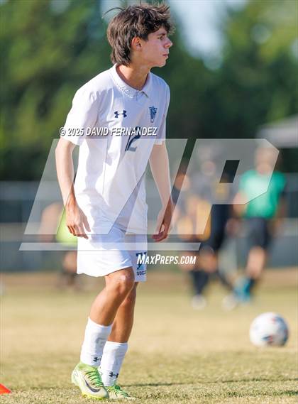 Thumbnail 3 in JV: Hoggard @ Jack Britt photogallery.