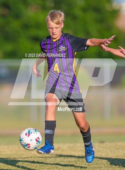 Thumbnail 3 in JV: Hoggard @ Jack Britt photogallery.