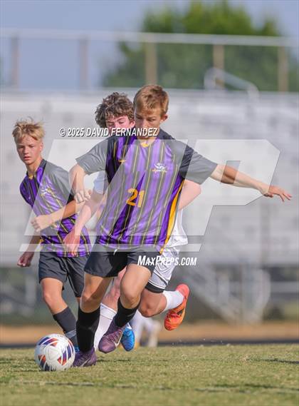 Thumbnail 3 in JV: Hoggard @ Jack Britt photogallery.