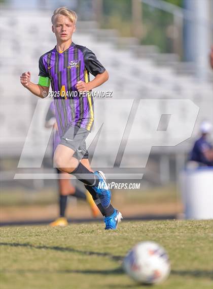 Thumbnail 3 in JV: Hoggard @ Jack Britt photogallery.