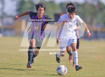 Thumbnail 1 in JV: Hoggard @ Jack Britt photogallery.