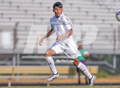 Thumbnail 1 in JV: Hoggard @ Jack Britt photogallery.