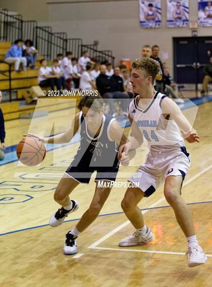 Thumbnail 3 in Garrett @ Woodlan photogallery.