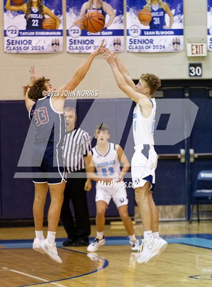 Thumbnail 2 in Garrett @ Woodlan photogallery.