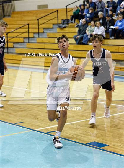 Thumbnail 2 in Garrett @ Woodlan photogallery.