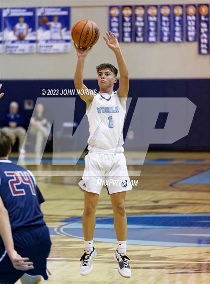 Thumbnail 2 in Garrett @ Woodlan photogallery.