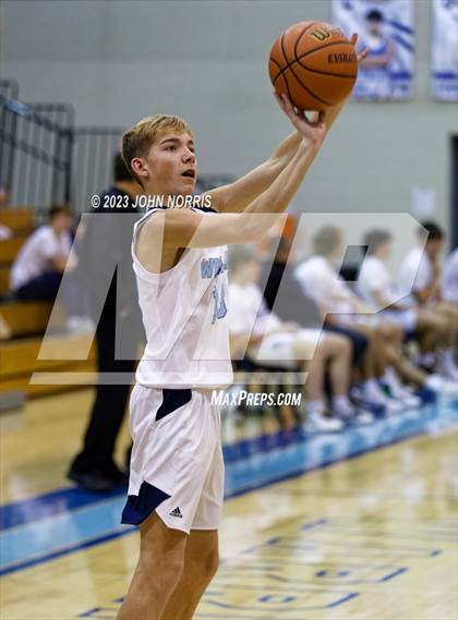 Thumbnail 1 in Garrett @ Woodlan photogallery.