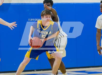 Thumbnail 2 in Canisius vs. Loyola Blakefield photogallery.