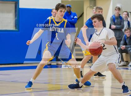 Thumbnail 2 in Canisius vs. Loyola Blakefield photogallery.