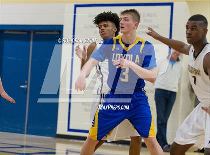 Thumbnail 3 in Canisius vs. Loyola Blakefield photogallery.