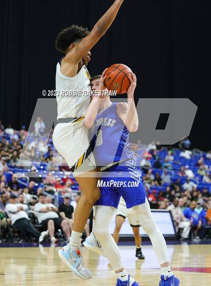 Thumbnail 1 in Lytle vs. Childress (UIL 3A Basketball State Semifinal) photogallery.