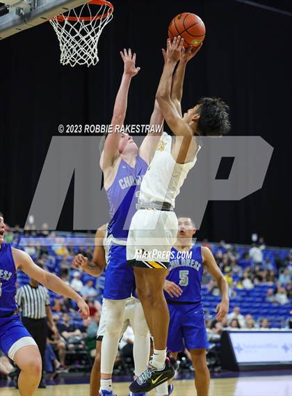 Thumbnail 2 in Lytle vs. Childress (UIL 3A Basketball State Semifinal) photogallery.